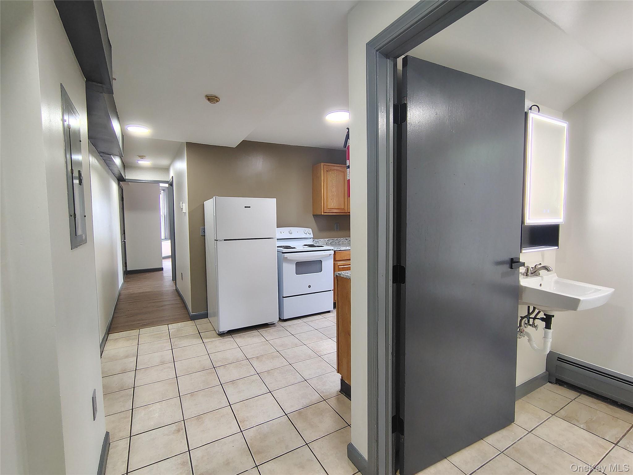 219 Mill Street, Unit 1` Poughkeepsie, NY 12601 - Photo 12 of 16