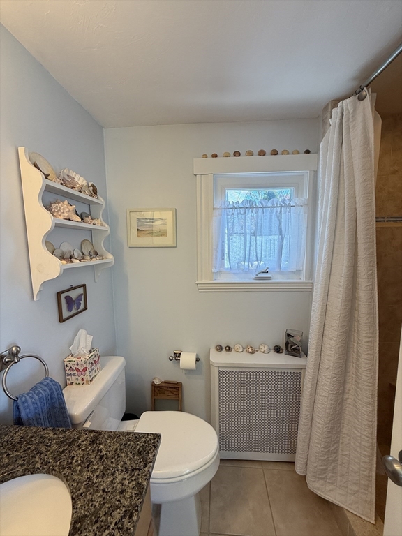 6 Old Colony Road Hull, MA 02045 - Photo 17 of 33