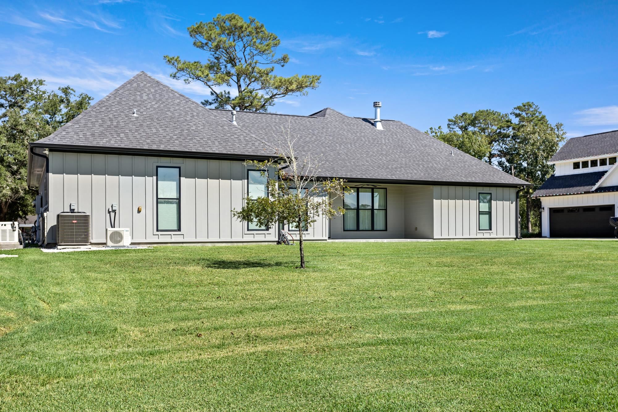 1210 Cuniff Road Sour Lake, TX 77659 - Photo 31 of 36 Gallery Image 31