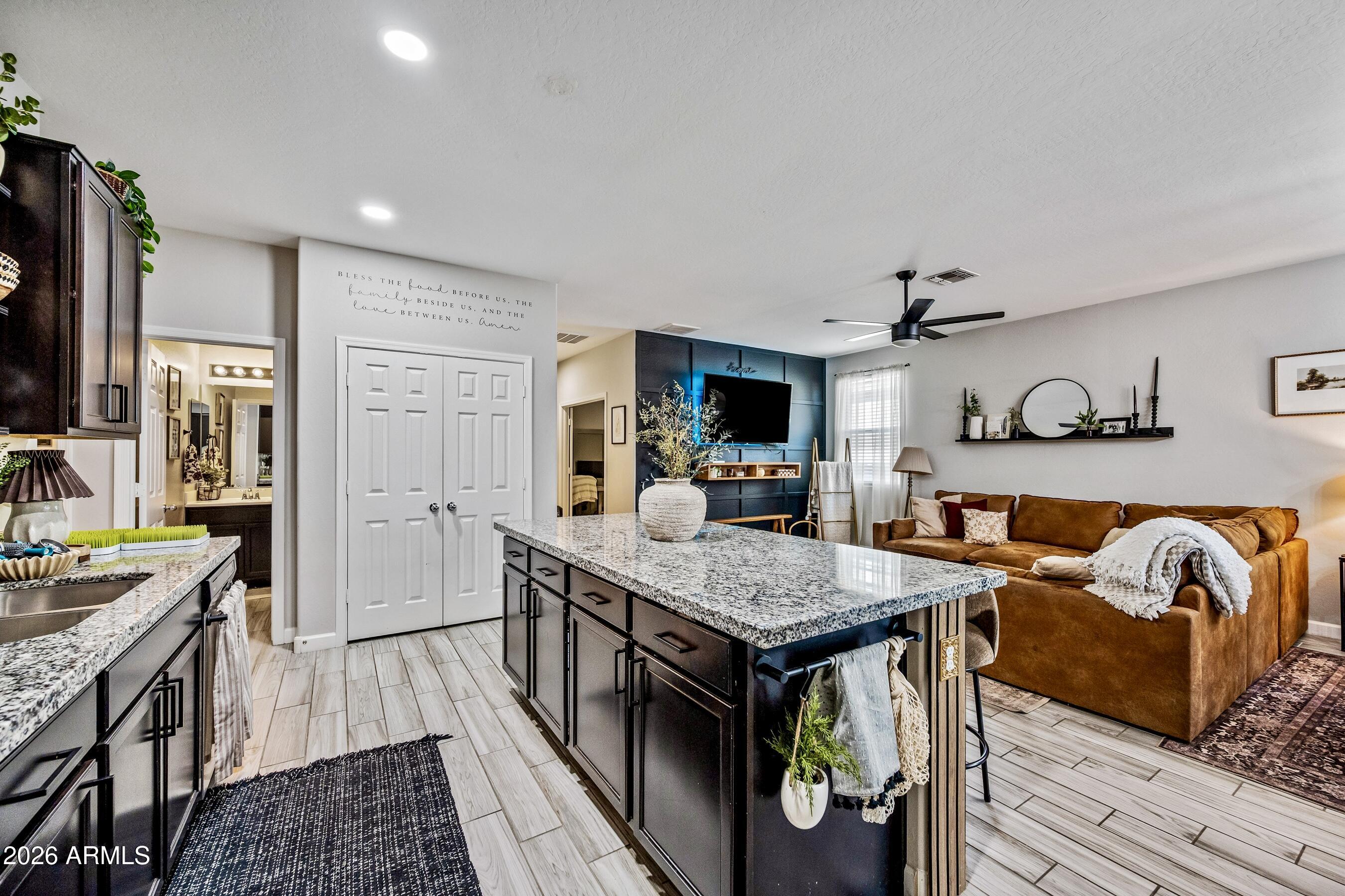 10437 West Cordes Road Tolleson, AZ 85353 - Photo 15 of 39 Latge Open Space