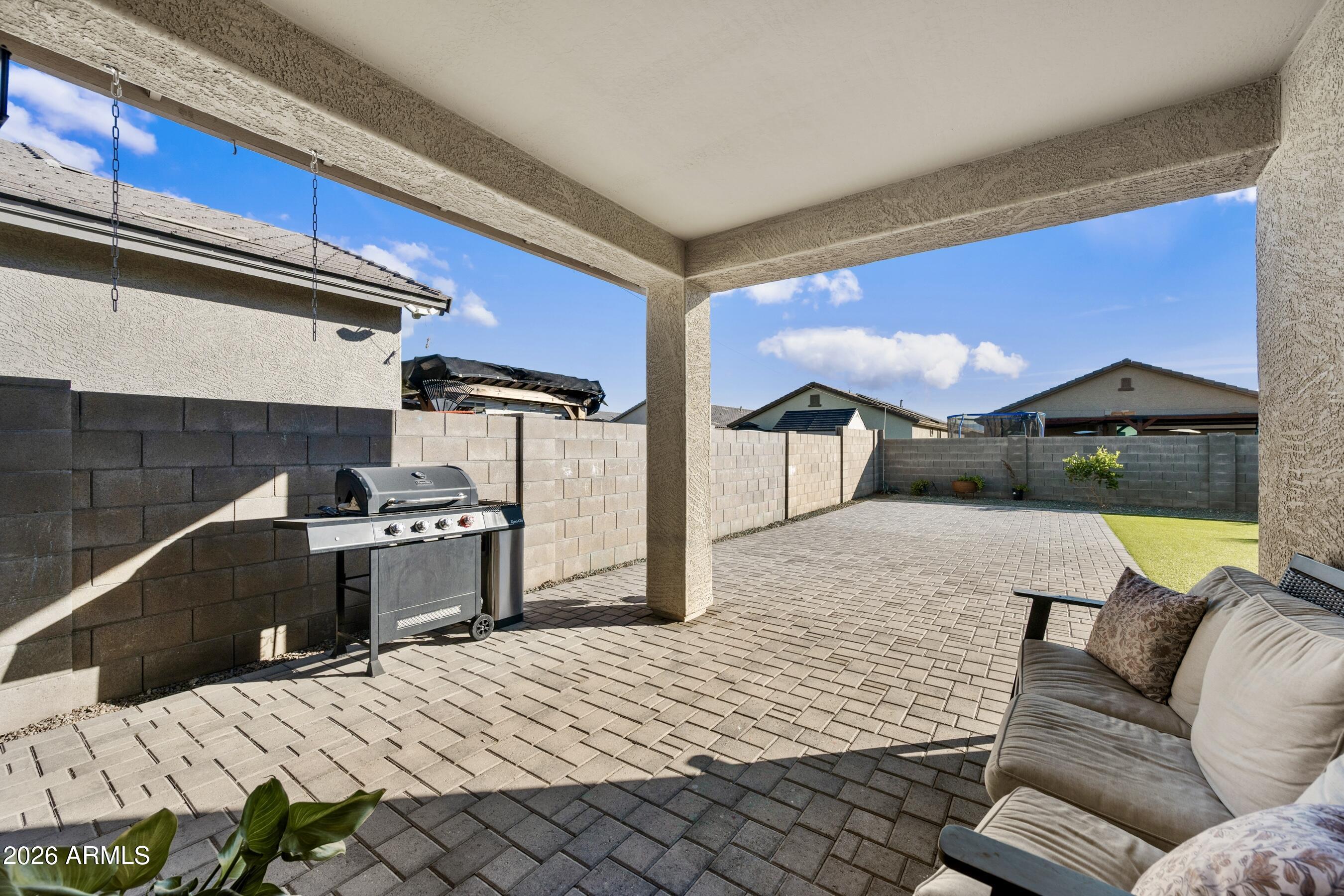 10437 West Cordes Road Tolleson, AZ 85353 - Photo 34 of 39 Patio