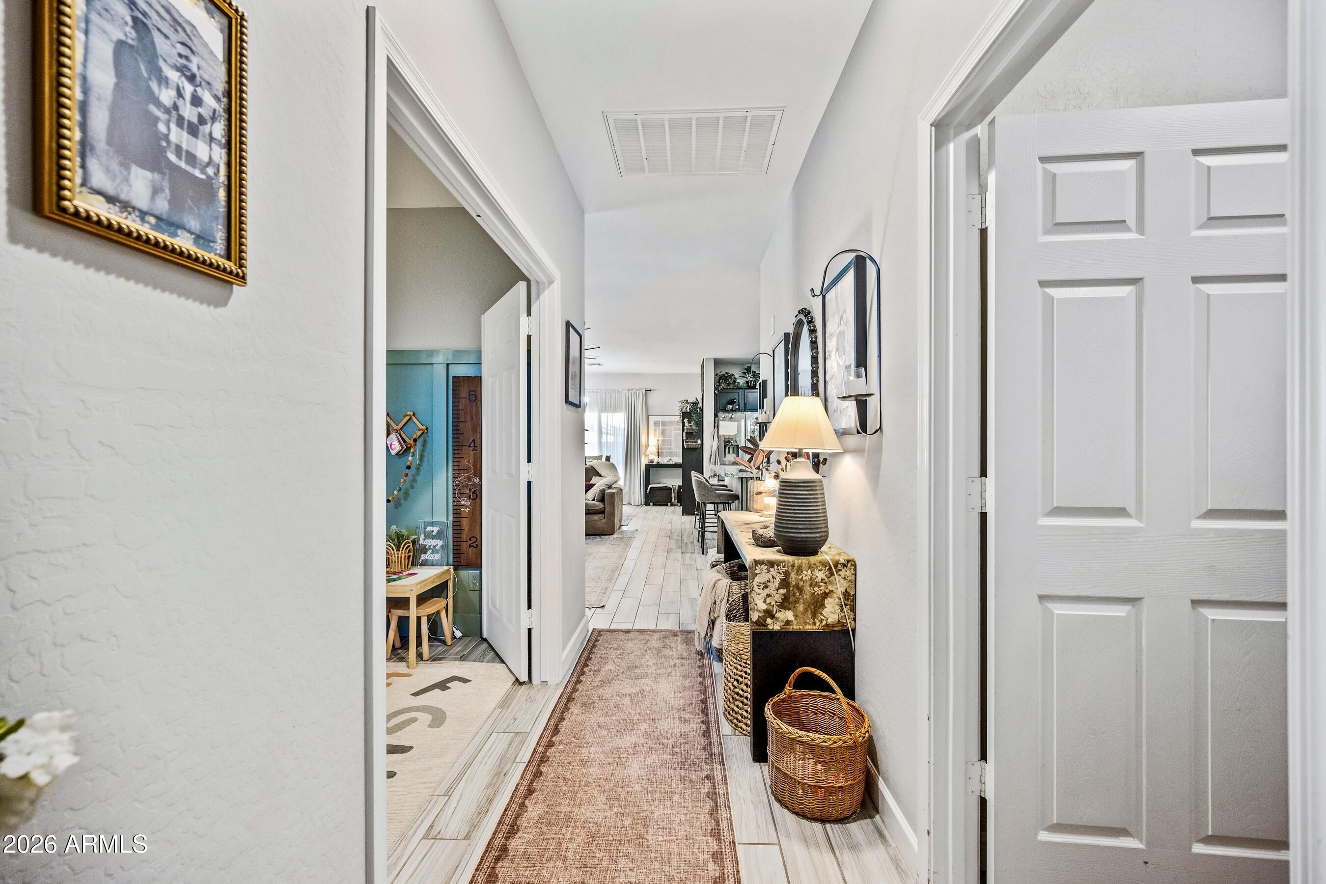 10437 West Cordes Road Tolleson, AZ 85353 - Photo 4 of 39 Beautiful Entry