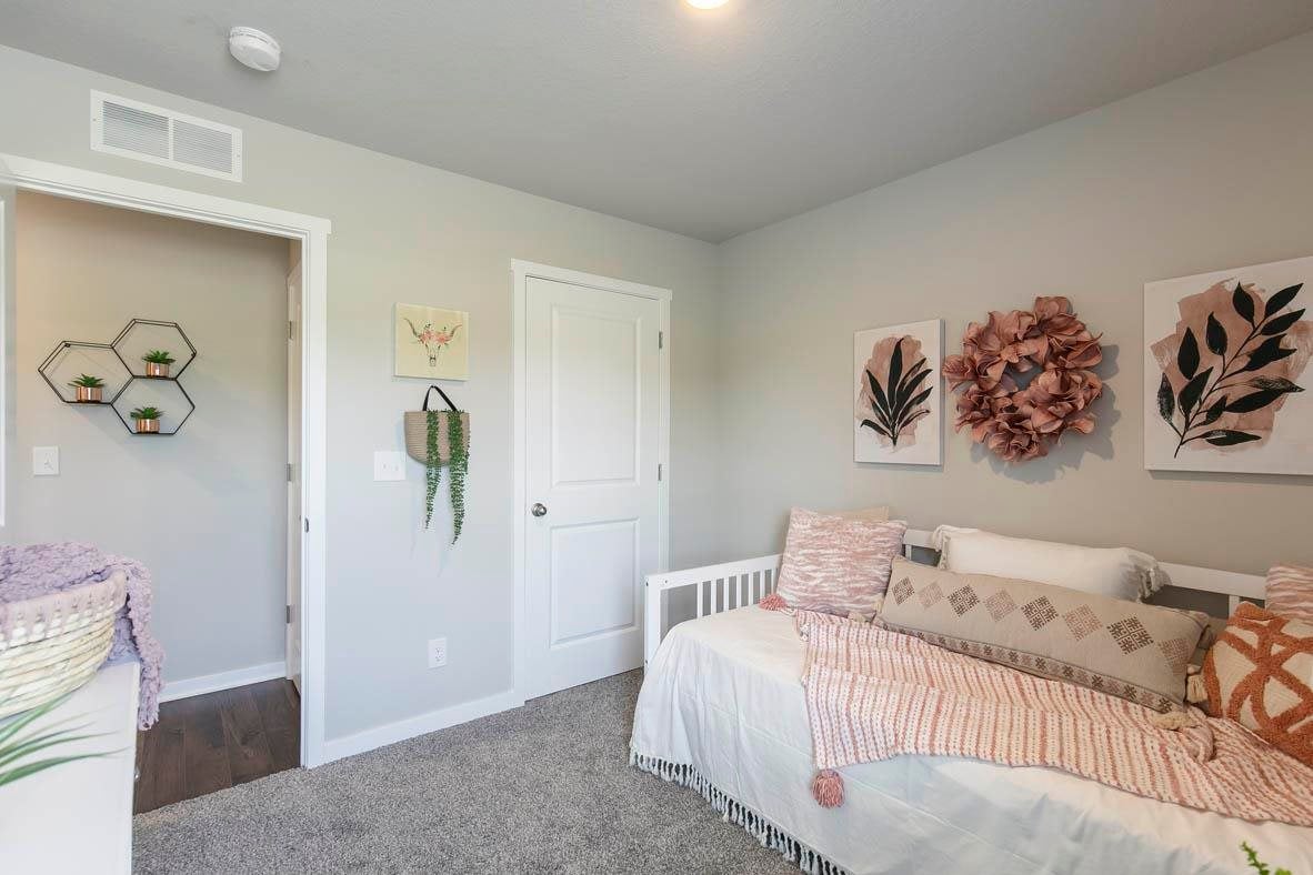 3200 Scanlon Farms Road Coralville, IA 52241 - Photo 19 of 24 Gallery Image 19