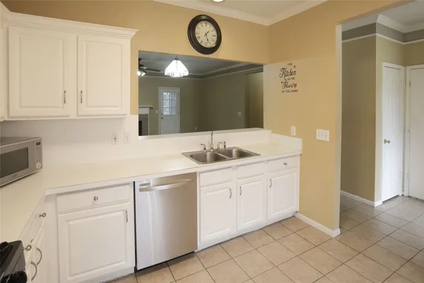 $1,750 | 20410 Eagle Nest Court, Katy, TX 77449