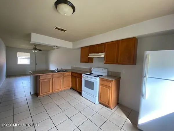 $850 | 4605 Michigan Avenue, Unit A3, Gulfport, MS 39501