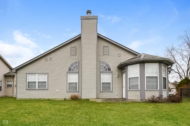 $1,940 | 4834 Countrybrook Court, Indianapolis, IN 46254