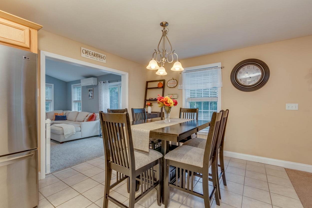 11 Page Road Litchfield, NH 03052 - Photo 7 of 40