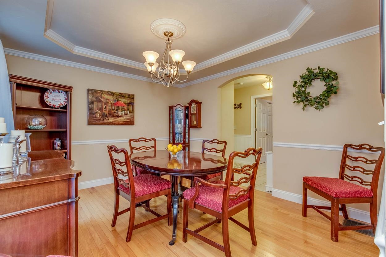 11 Page Road Litchfield, NH 03052 - Photo 8 of 40