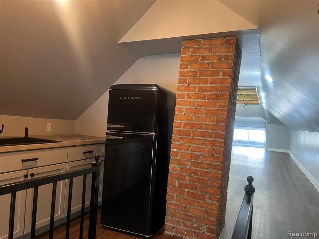 132 Pilgrim Street, Unit STUDIO 3 Highland Park, MI 48203 - Photo 10 of 11