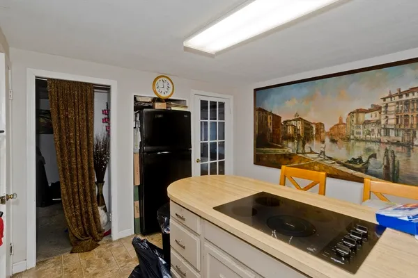 $359,900 | 647 Plumtree Road, Springfield, MA 01118