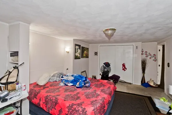 $359,900 | 647 Plumtree Road, Springfield, MA 01118