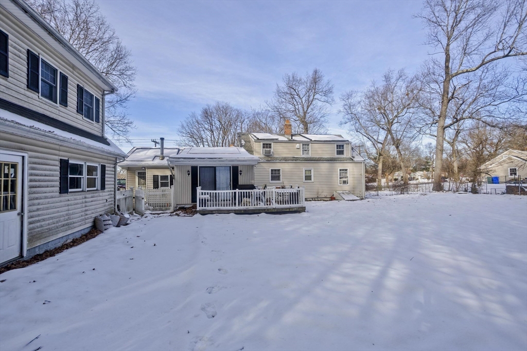 647 Plumtree Road Springfield, MA 01118 - Photo 22 of 23