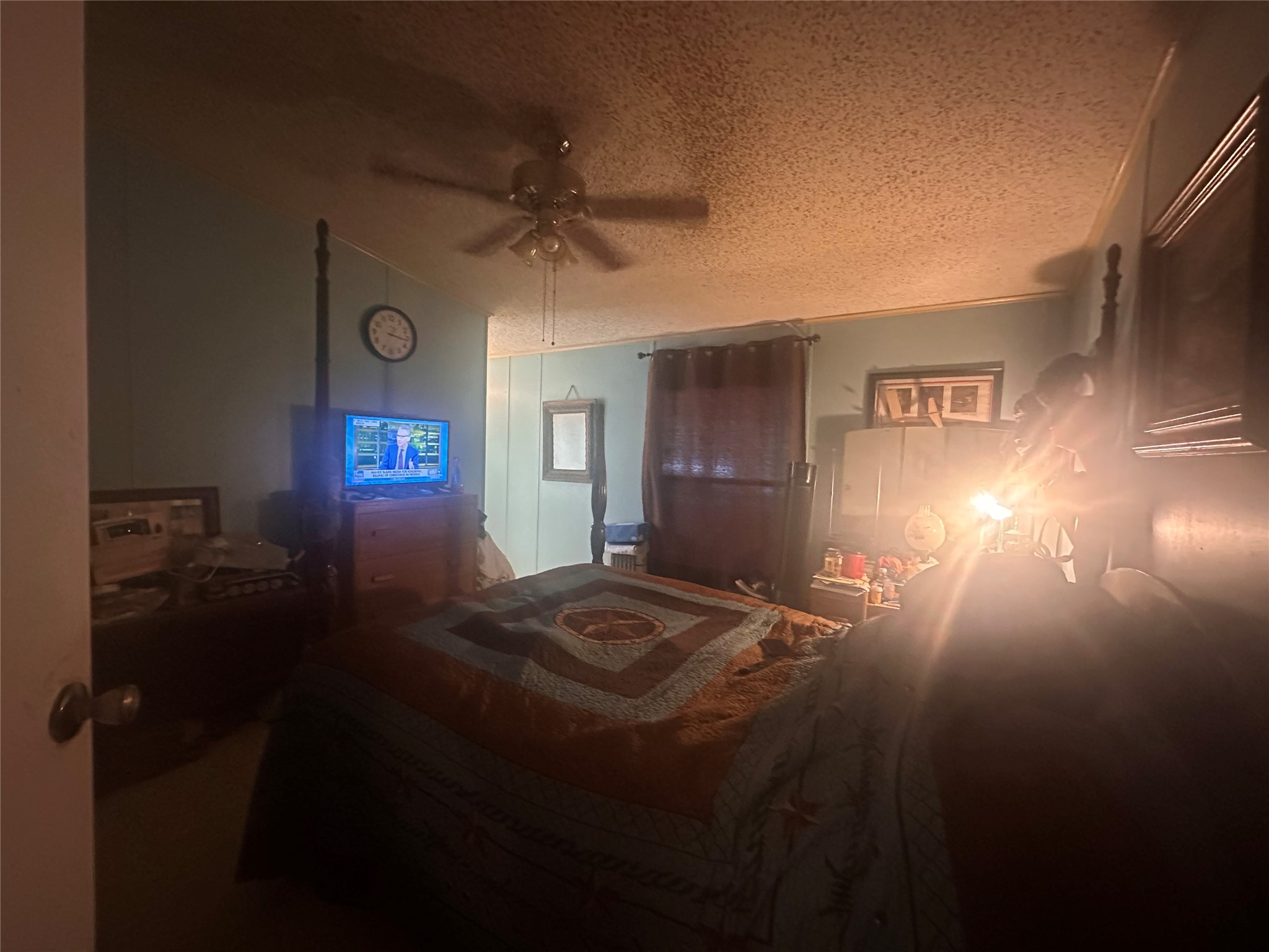 612 Byrd Salyer Road Bay City, TX 77414 - Photo 8 of 32 a view of empty room and window