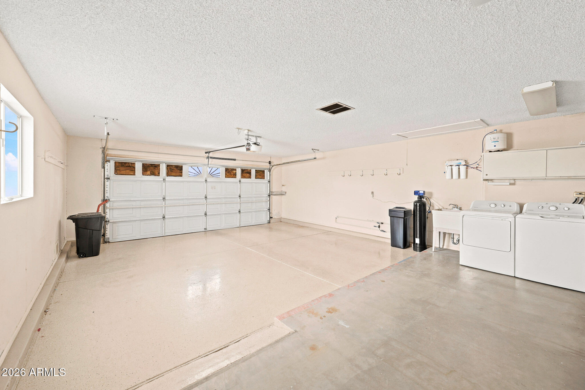 15410 North Ridgeview Road Sun City, AZ 85351 - Photo 41 of 43 Garage 1