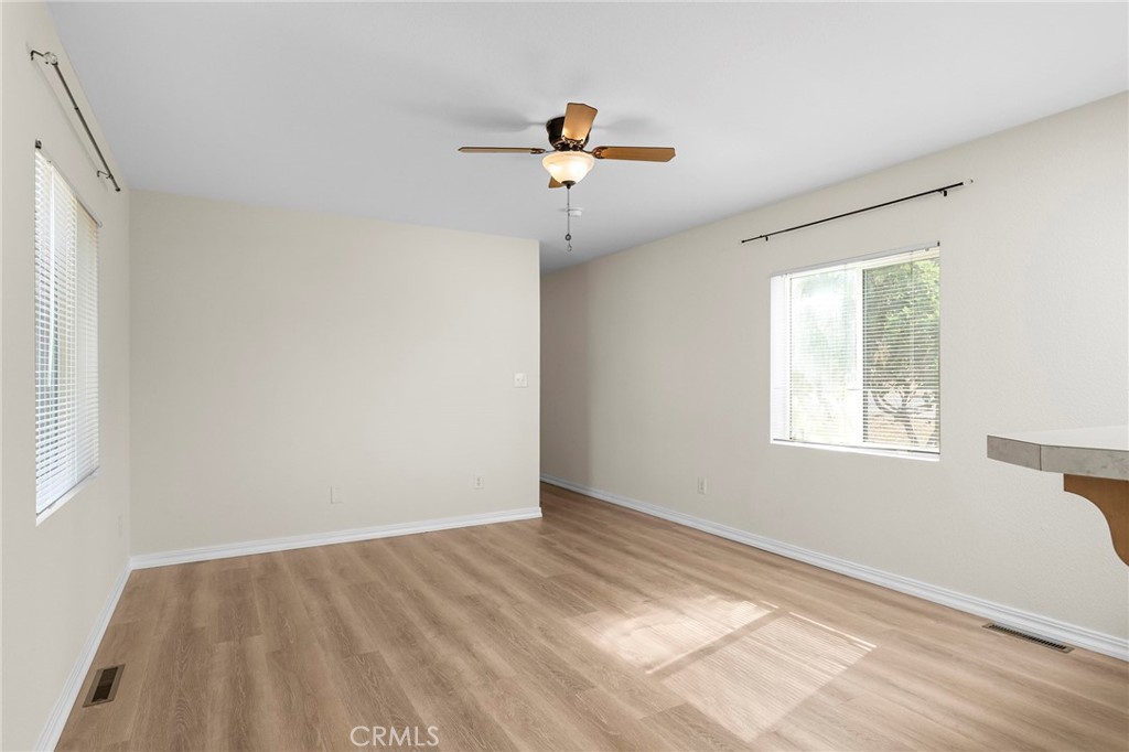 1080 Pearson Road, Unit 3 Paradise, CA 95969 - Photo 16 of 37 Living room to Hallway