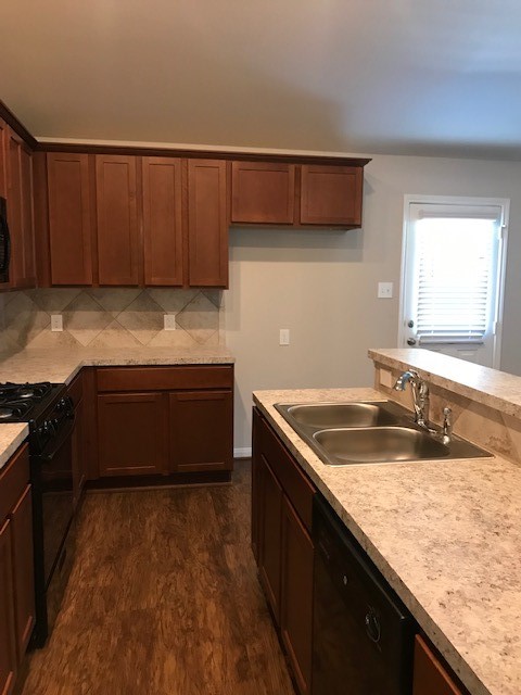 2249 Ridgewood Drive West Columbia, TX 77486 - Photo 14 of 15