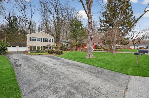 $445,000 | 49 Homer Place, Poughkeepsie, NY 12603