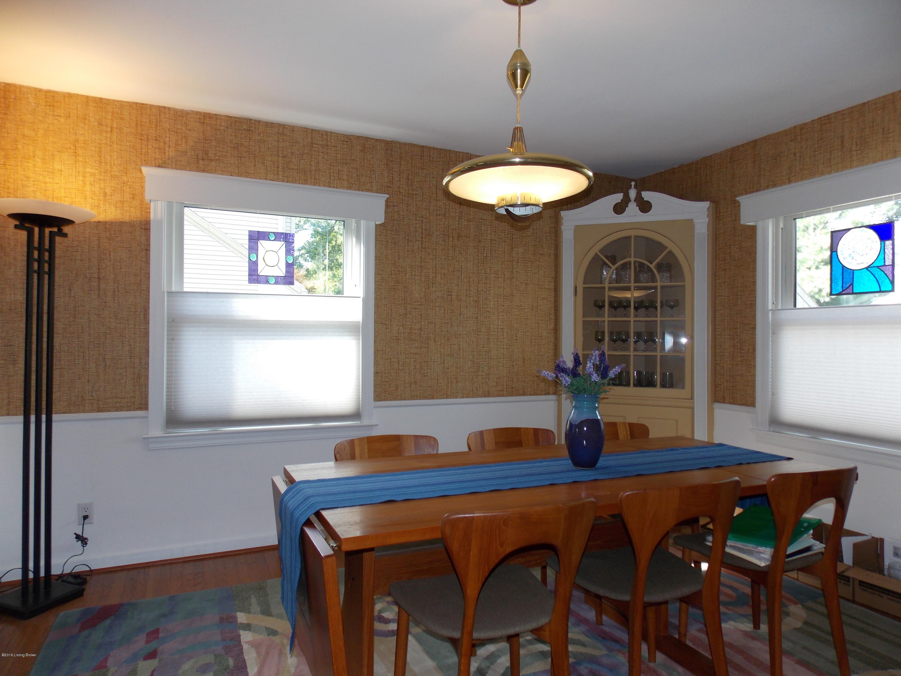 218 Alcott Road Louisville, KY 40207 - Photo 9 of 47 9-DR2
