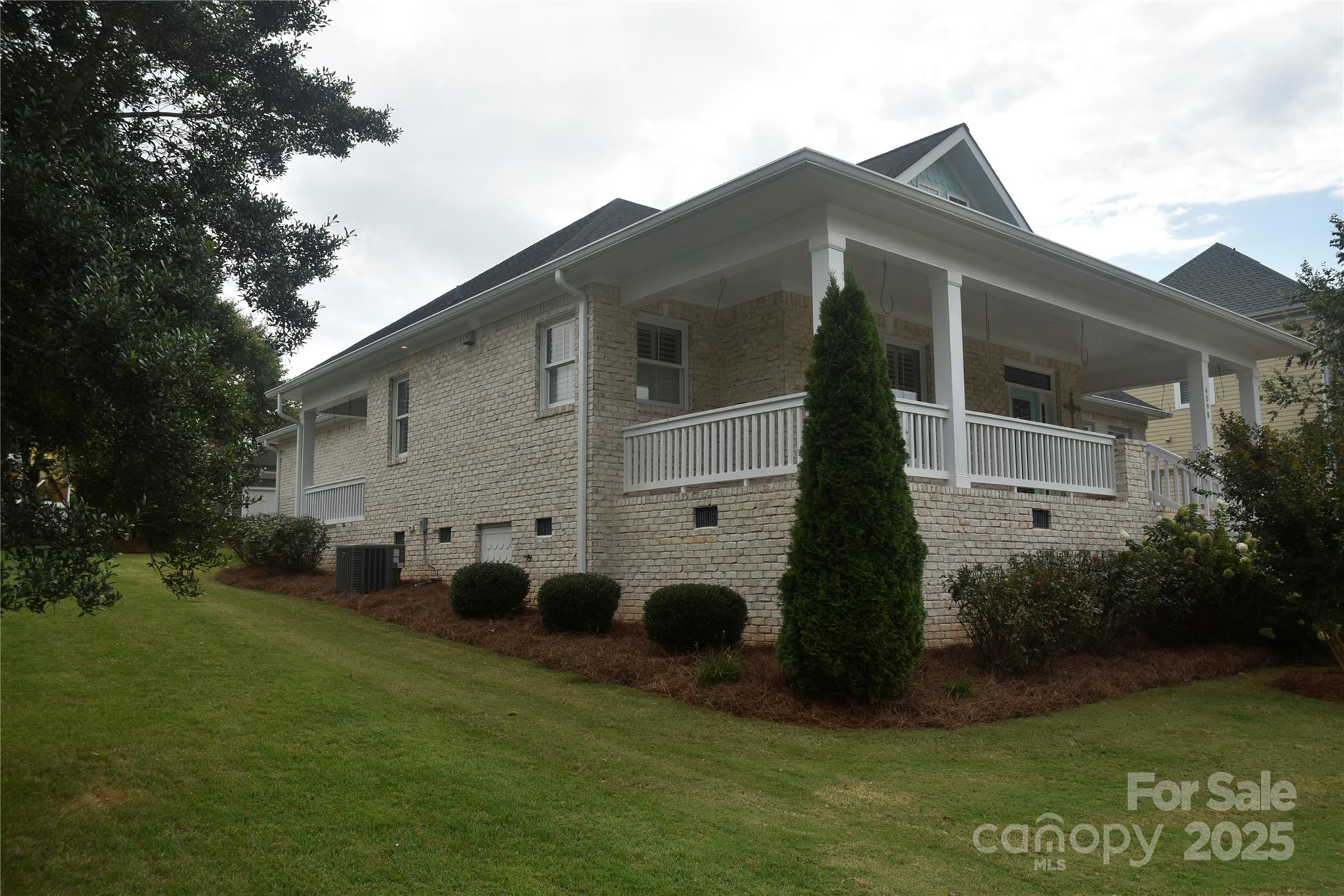 4098 Library Lane Northwest Conover, NC 28613 - Photo 3 of 35 Gallery Image 3