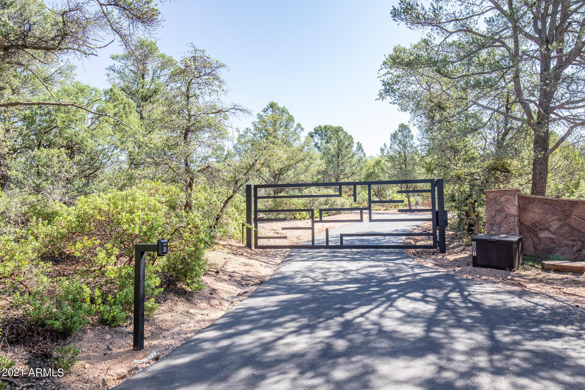 601 North Graham Ranch Road Payson, AZ 85541 - Photo 53 of 70 Driveway Gate