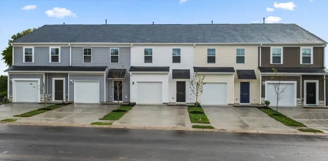 $216,610 | 153 Randwick Lane, Greer, SC 29651