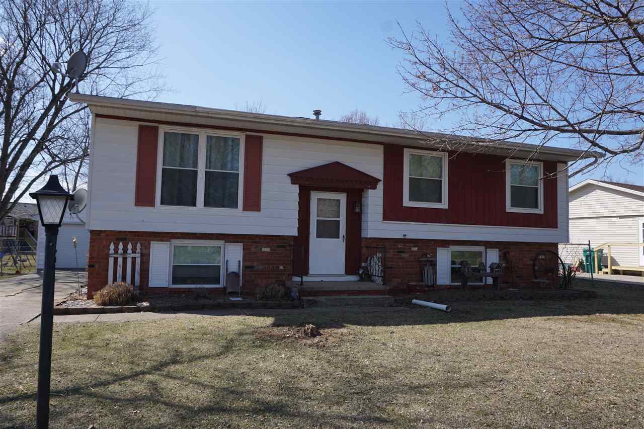 727 Joliet Road Marquette Heights, IL 61554 - Photo 1 of 16 Gallery Image 1