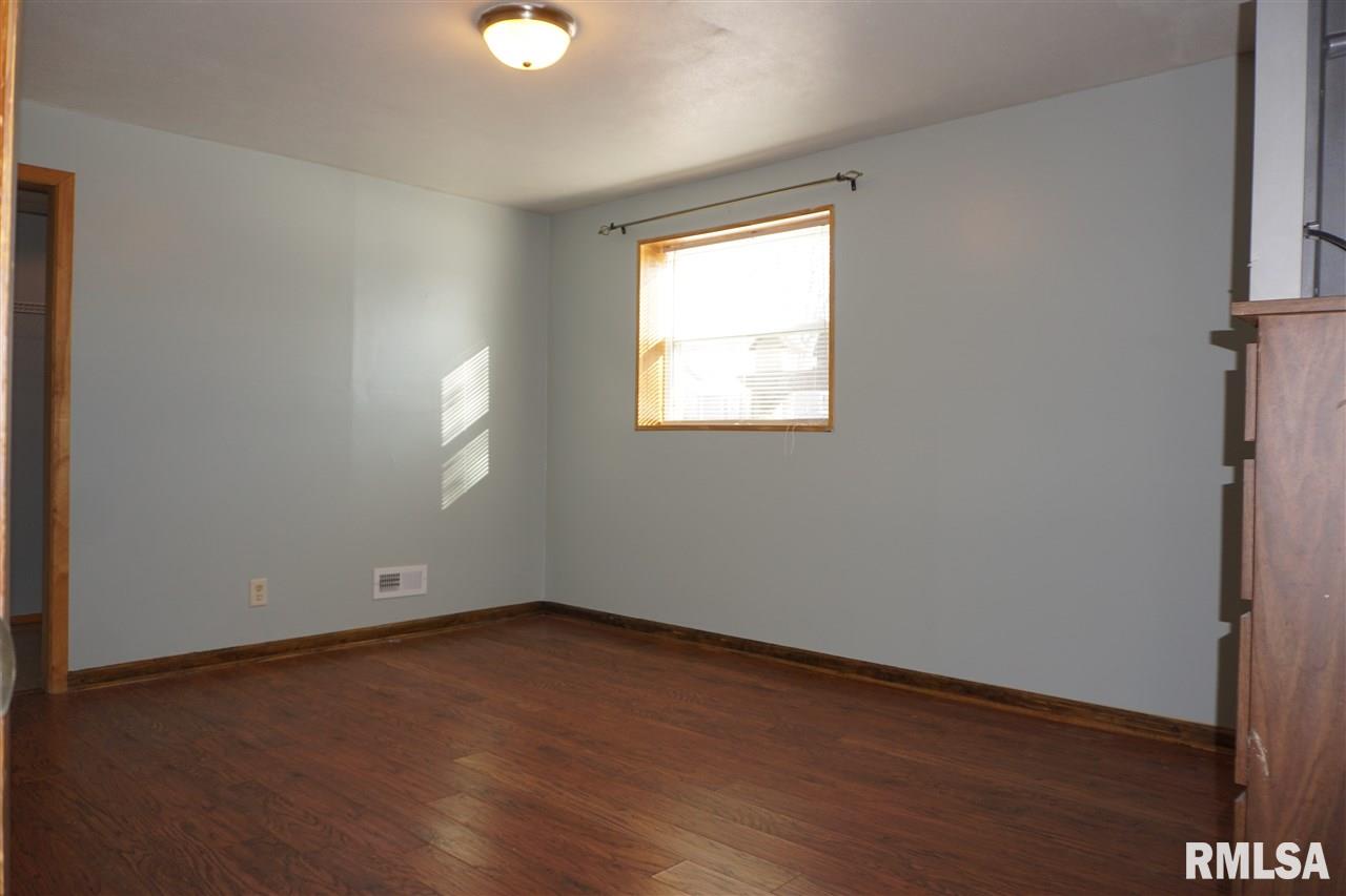 727 Joliet Road Marquette Heights, IL 61554 - Photo 11 of 16 Gallery Image 11