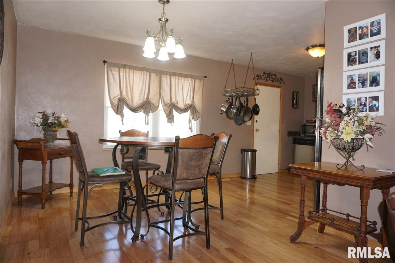 727 Joliet Road Marquette Heights, IL 61554 - Photo 4 of 16 Gallery Image 4