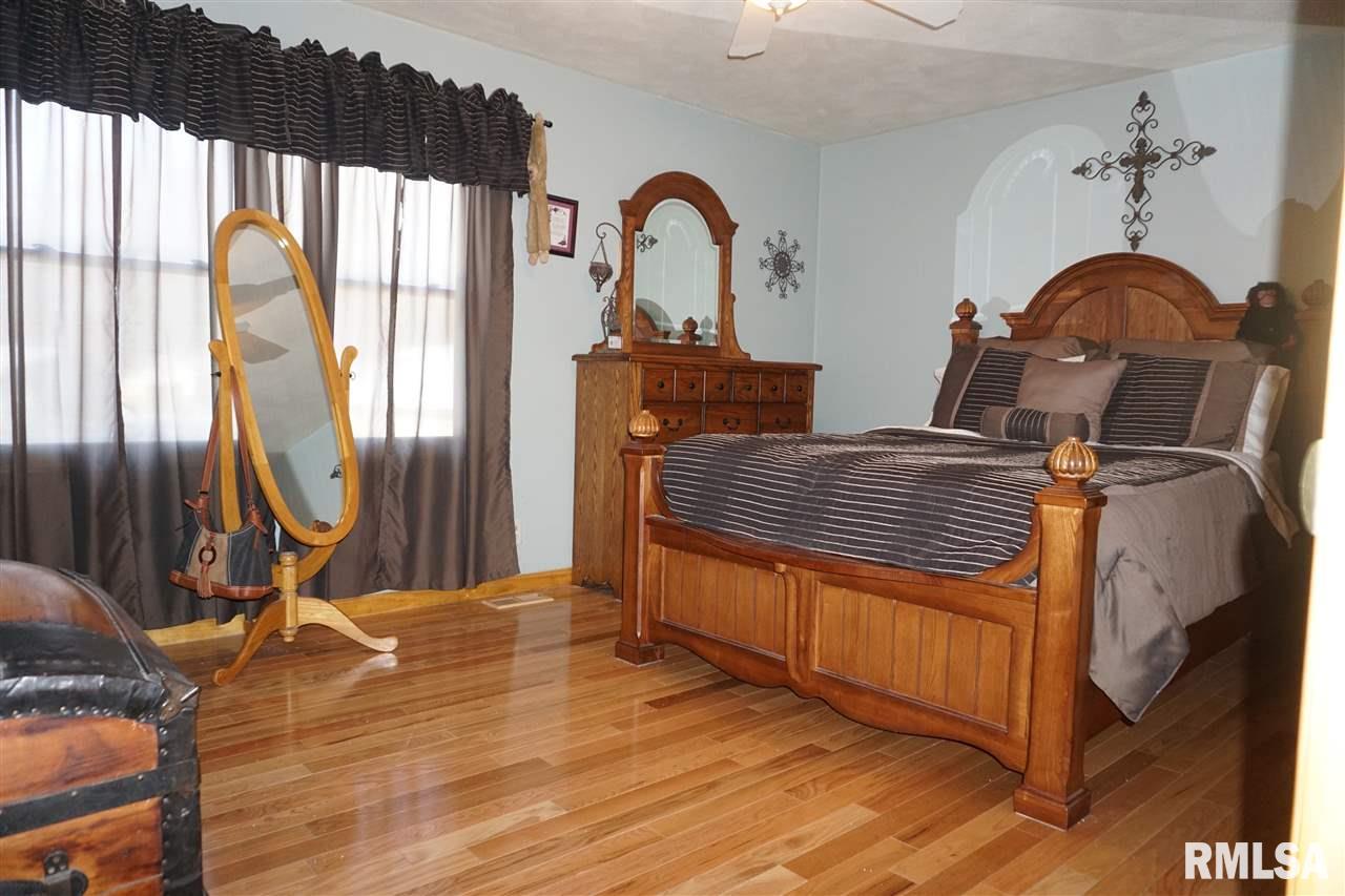727 Joliet Road Marquette Heights, IL 61554 - Photo 6 of 16 Gallery Image 6