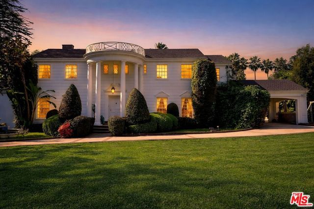 $29,500,000 | 251 North Bristol Avenue, Los Angeles, CA 90049