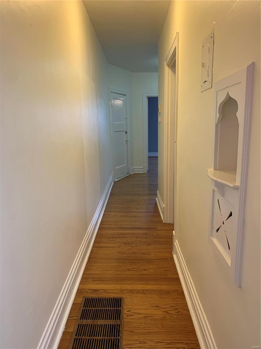 322 South Hanley Road, Unit 1S St. Louis, MO 63105 - Photo 17 of 26 Gallery Image 17