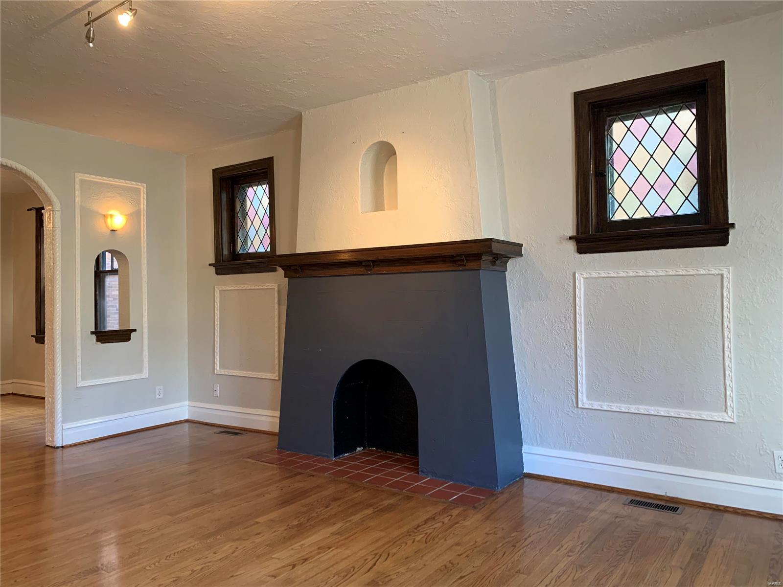 322 South Hanley Road, Unit 1S St. Louis, MO 63105 - Photo 7 of 26 Gallery Image 7