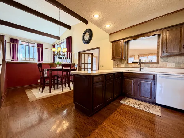 $365,000 | 1919 Driftwood Avenue, Worthington, MN 56187