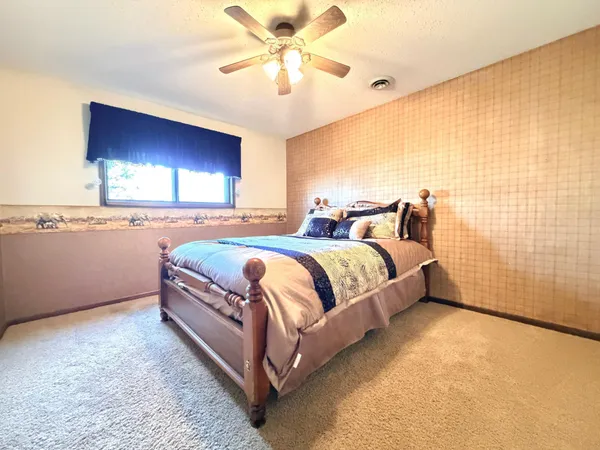 $365,000 | 1919 Driftwood Avenue, Worthington, MN 56187