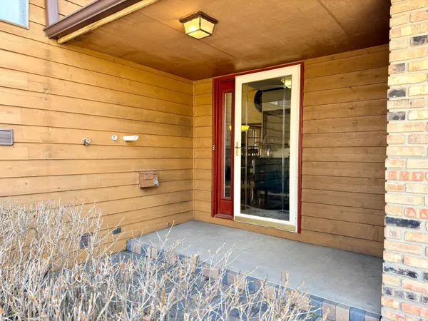 $365,000 | 1919 Driftwood Avenue, Worthington, MN 56187