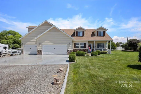 $649,900 | 3702 North 2481 East, Twin Falls, ID 83301