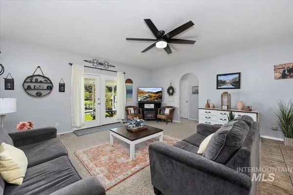 $649,900 | 3702 North 2481 East, Twin Falls, ID 83301