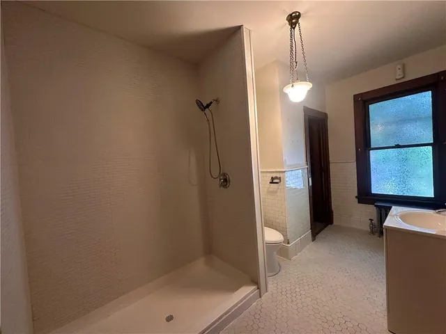 $150,000 | 150 Euclid Avenue, Sharon, PA 16146