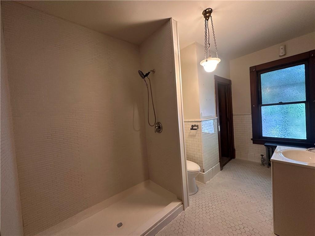 150 Euclid Avenue Sharon, PA 16146 - Photo 29 of 49