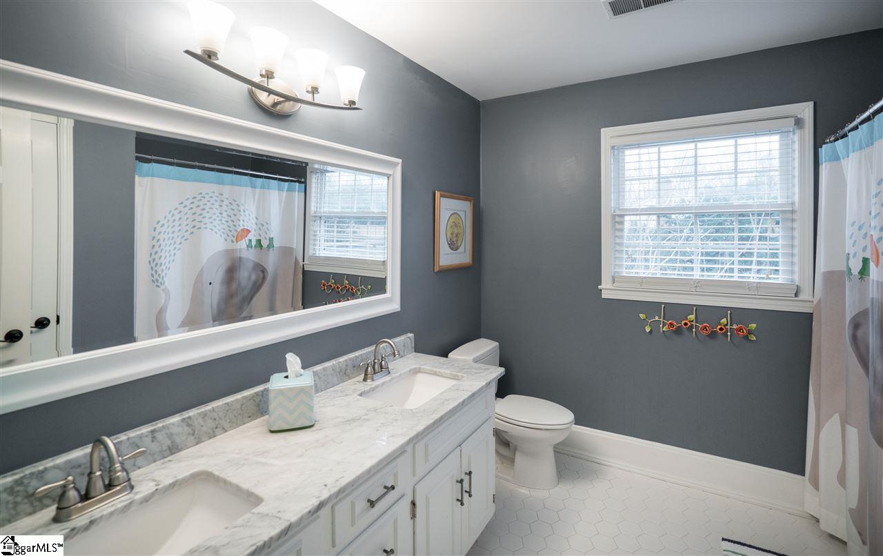 220 Briar Creek Road Greer, SC 29650 - Photo 24 of 31 Gallery Image 24