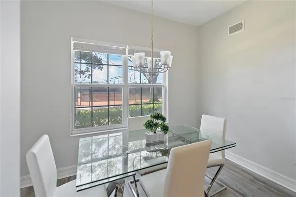 $3,300 | 3702 54th Drive West, Unit 102, Bradenton, FL 34210