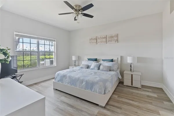 $3,300 | 3702 54th Drive West, Unit 102, Bradenton, FL 34210