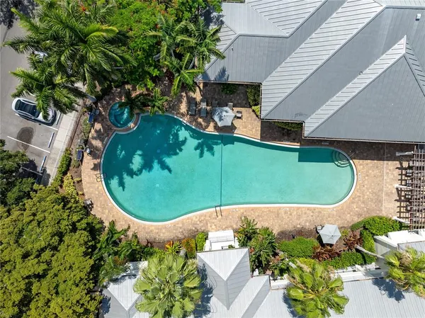 $3,300 | 3702 54th Drive West, Unit 102, Bradenton, FL 34210