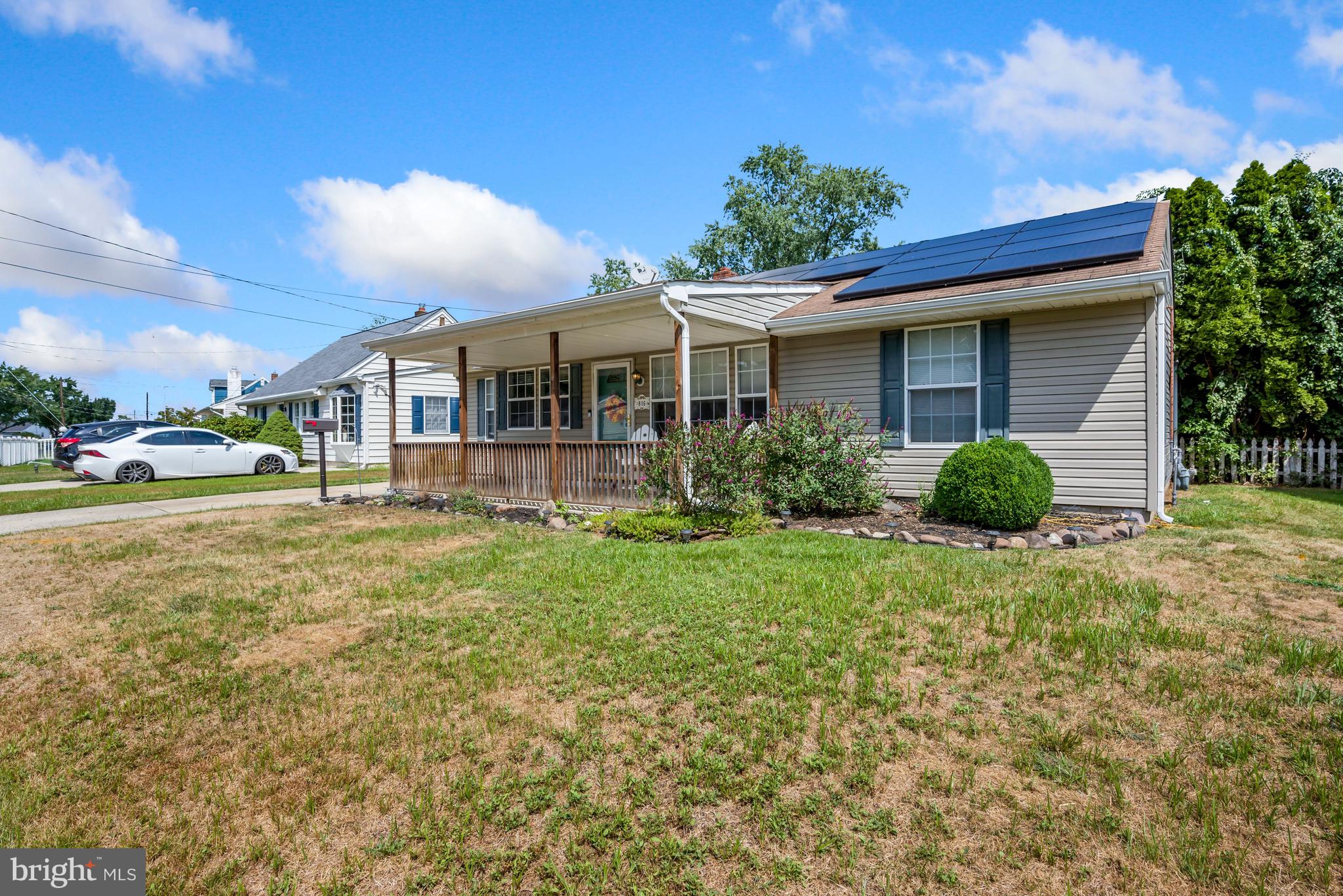 816 Mt Road Burlington, NJ 08016 - Photo 3 of 34 Solar Panels