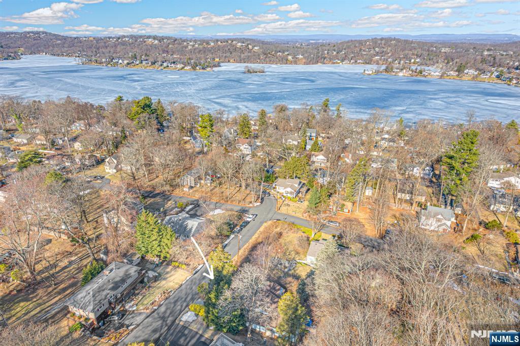 3 Hillspring Road Sparta, NJ 07871 - Photo 14 of 17
