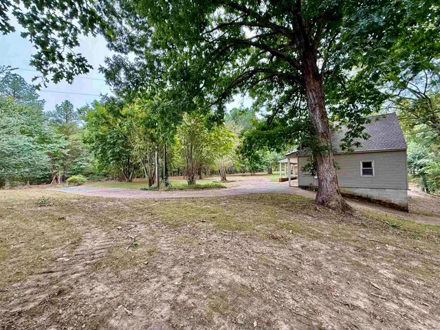 $350,000 | 6235 McKinstry Road, Moscow, TN 38057