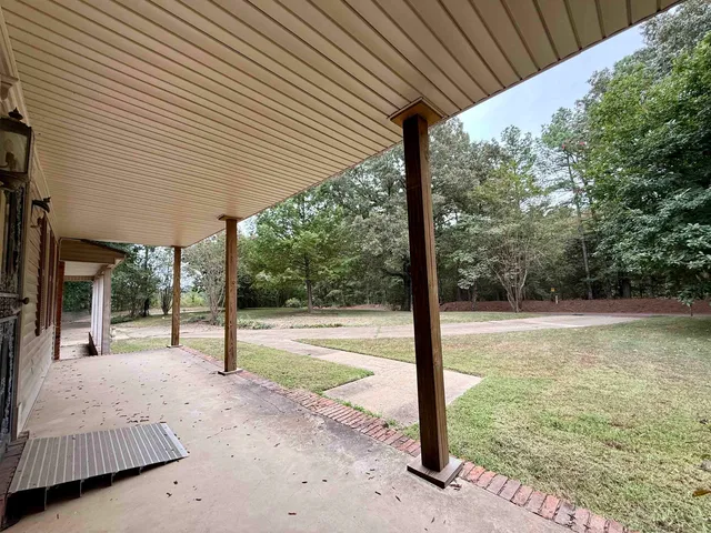 $350,000 | 6235 McKinstry Road, Moscow, TN 38057