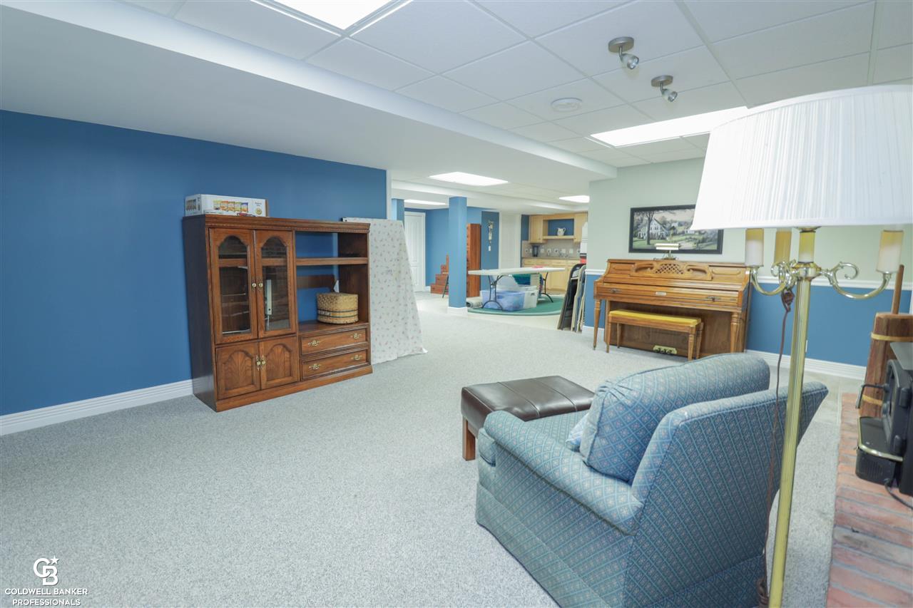 6845 Kelly Road Yale, MI 48097 - Photo 40 of 50