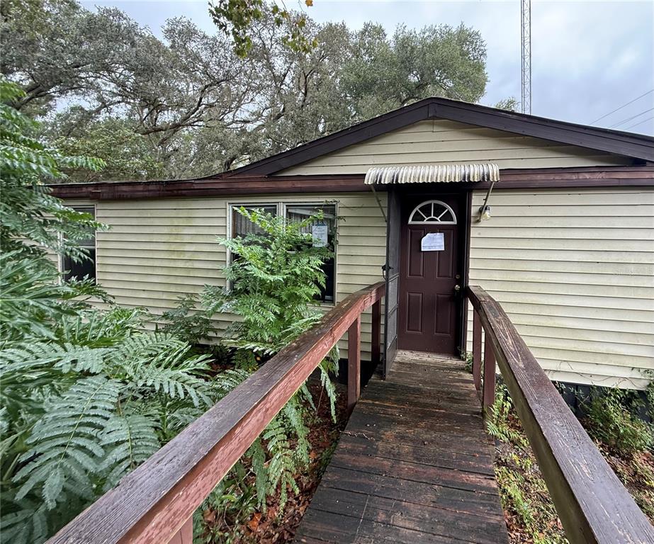 19735 McCall Road Altoona, FL 32702 - Photo 1 of 1 Gallery Image 1