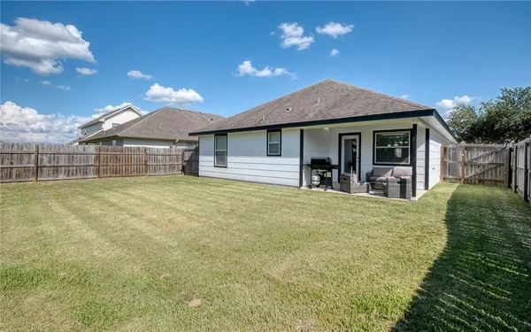 $2,200 | 2723 Horse Haven Lane, College Station, TX 77845